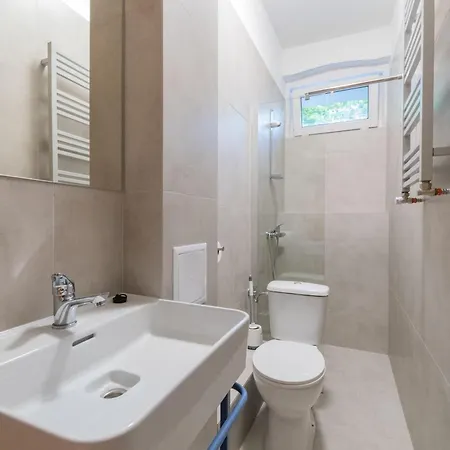 Апартаменты Traffic By Grand